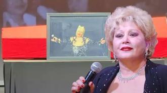 Usta sanatçı Muazzez Abacı’ya veda! Anma törenine sevenleri akın etti