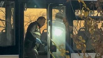 Belediye otobüsünde cinayet! Eşinin gözü önünde öldü