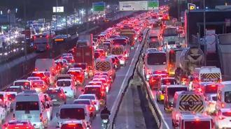 İstanbul'da akşam saatlerinde trafik kilit! Yoğunluk yüzde 90'a çıktı