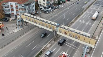 'Evimin içini görüyorlar' dedi! 12 yıllık üst geçit ile ilgili karar