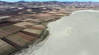 Haritada artık yok… Geçmişte 'Kuş Cenneti'ydi! Türkiye'nin bir gölü tamamen kurudu