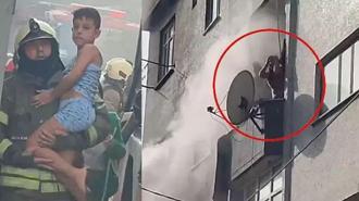 Gaziosmanpaşa'da panik! 4 katlı binada yangın çıktı