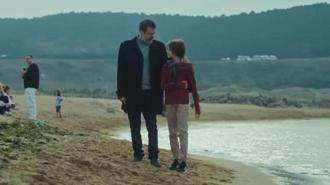 Duygu yüklü sahil buluşması! Ali'den oğluna ustalık dersi