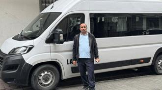 Kredi çekip sıfır aldığı servis minibüsü uykularını kaçırdı