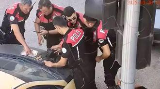 Mersin’den dolandırılan 2 milyon liralık ziynet eşyasını ele geçiren polise ödül