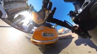 Kask kamerası o anlarda kayıttaydı! Feci kaza...