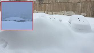 Bir ilçe yok oldu! Evler ve araçlar kara gömüldü: ‘Yolumuzu tünel gibi açıyoruz’