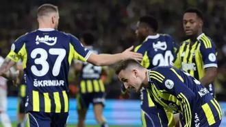 Domenico Tedesco'dan iddialı sözler: Bütün kupaları kazanmak istiyoruz