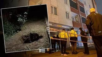 Kocaeli'de tedirgin eden olay! Giriş kısmında çukur oluşan 5 katlı bina tahliye edildi