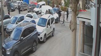 Husumetli olduğu aileye sokak ortasında kurşun yağdırdı: 1 ölü, 3 yaralı