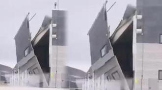 Rüzgarın şiddetine dayanamadı! Fabrikanın duvarı böyle uçtu