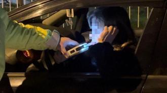 ‘Eşim gelmeden araçtan inmem’ diyen kadın ekipleri bile şoke etti