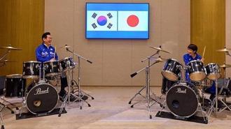 Japonya ve Güney Kore liderlerinden bateri şov! 'Ritmi yakalamaya çalıştık'