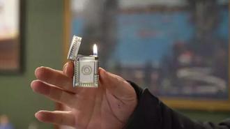 Servet değerindeki çakmaklar görenlerin ilgisini çekiyor