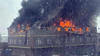 Tuzla'da fabrika yangını! Çok sayıda ekip sevk edildi