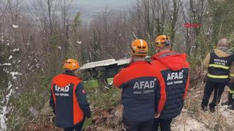 Kocaeli’de belediye otobüsü kaza yaptı