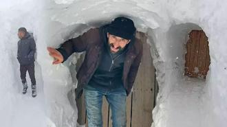 Kardan tünellerden geçen yaşam