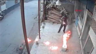 Ateşi benzinle harlamak istedi, yanmaktan son anda kurtuldu