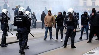 Terör örgütü YPG/SDG yandaşları Avrupa'yı felç etti! Sivillere saldırıp büyük kentleri esir aldılar