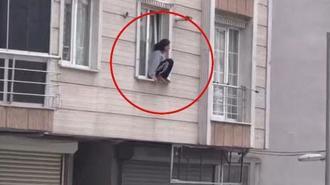 Esenyurt’ta korkunç iddia: Genç kadın darbedilip eve kilitlendi, kendini camdan attı