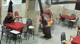 Ortalık savaş alanına döndü! Sobaya kolonya döküp çakmağı çakınca...