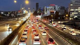 Okullarda ara tatil sona erdi! İstanbul'da trafik yoğunluğu