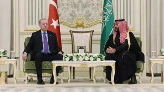 Cumhurbaşkanı Erdoğan, Suudi Arabistan'da! Veliaht Prens Selman ile kritik görüşme