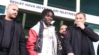 Renato Nhaga, Galatasaray için İstanbul'a geldi