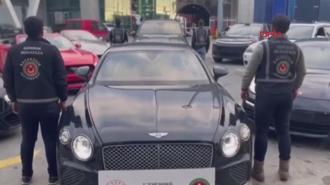 Gümrükten usulsüz geçirilen 65 lüks araca el konuldu: 22 gözaltı