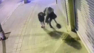 Anne ve kızı canlarını koşarak kurtardı! Kontrollü yıkım...