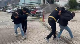 Akaryakıt istasyonunda rezalet! Tuvalette gizlice videosunun çekildiğini fark etti