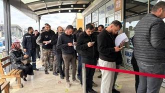 140 bin TL'lik plaka kuyruğu! Haberi duyan koştu