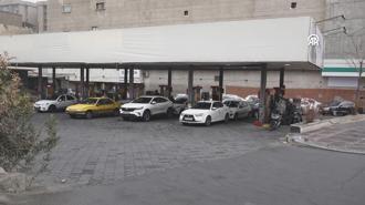 Tahran’daki benzin istasyonlarında kuyruk oluştu