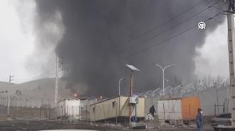 ABD ve İsrail'in dün hedef aldığı Tahran’daki Şehran petrol deposundaki yangın sürüyor