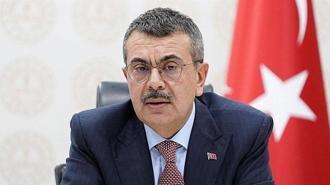 Üniversiteye başlama yaşı düşüyor mu? Bakan Tekin'ten açıklama