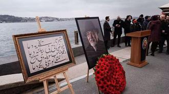 İlber Ortaylı'yı anma töreninde yazılı tablo dikkat çekti! İşte anlamı...