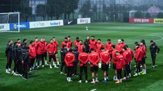 A Milli Futbol Takımı, Romanya maçının hazırlıklarına devam etti