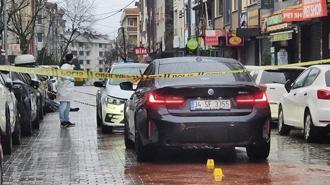 Esenyurt'ta dehşet! Yol verme tartışması silahlı kavgaya dönüştü: 1 ölü