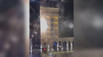 Kosova'da A Milli Takım'ın kaldığı otele gece vakti havai fişekli saldırı!