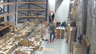 Gümrükte kaçak düzeni ortaya çıktı! Ürünleri piyasaya süren 4 personel kameralara takıldı