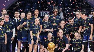 Kadınlar Basketbol Süper Ligi'nde Fenerbahçe namağlup şampiyon! Finalde Galatasaray'ı yendi