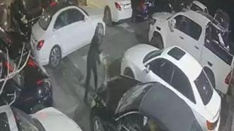 Beşiktaş’ta oto galerinin kundaklandığı sahibinin villasının kurşunlandığı anlar kamerada