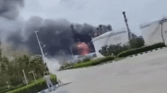 İran: Lavan petrol rafinerisi düşmanlar tarafından hedef alındı