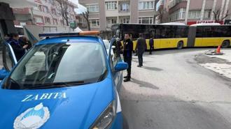 İETT otobüsleri ilerleyemedi, sürücüler tepki gösterdi