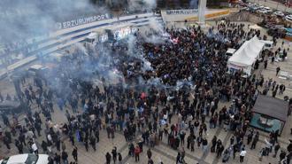 Erzurumspor FK taraftarları, Süper Lig’e yükselmenin coşkusunu yaşıyor