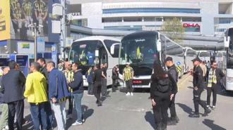 Fenerbahçeli taraftarlar, RAMS Park'a doğru hareket etti