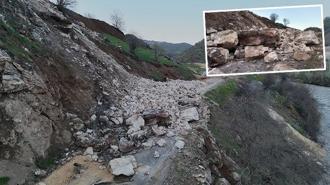 Bingöl'de korkutan heyelan! Yol ulaşıma kapandı