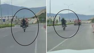 8 saniyelik şovun faturası ağır oldu! Motosiklet sürücüsüne dudak uçuklatan ceza