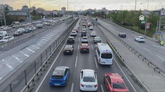 İstanbul'da trafik yoğunluğu yüzde 80'e çıktı