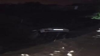 Hatay'da sağanak; köprü çöktü, araçlar sürüklendi